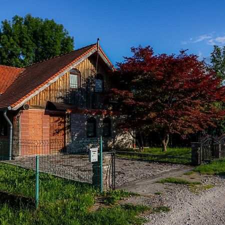 Holiday Home Iman Ripac Kültér fotó